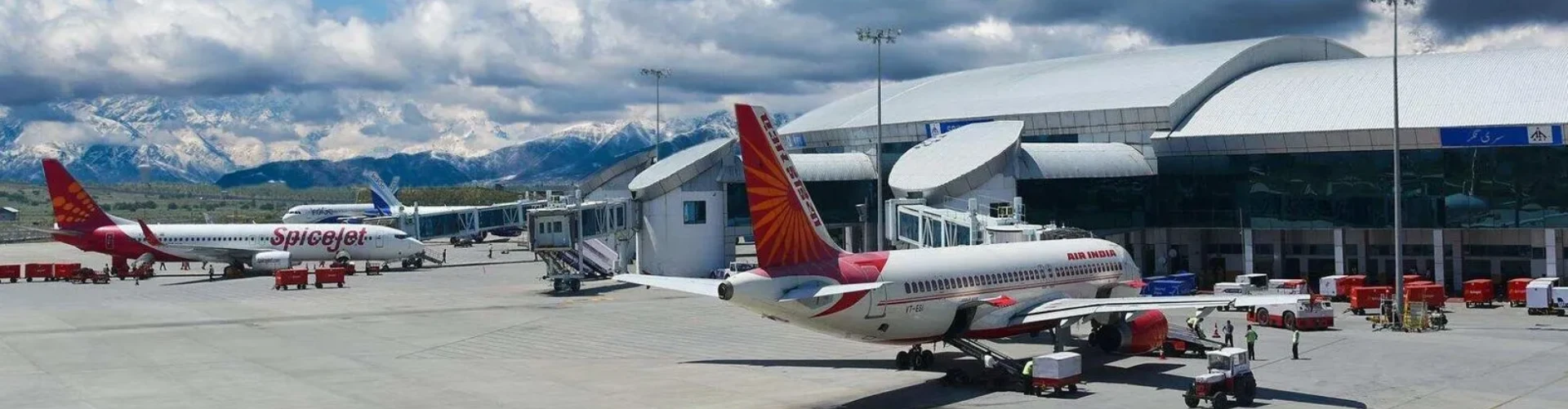 Indore Airport Pickup Drop Taxi